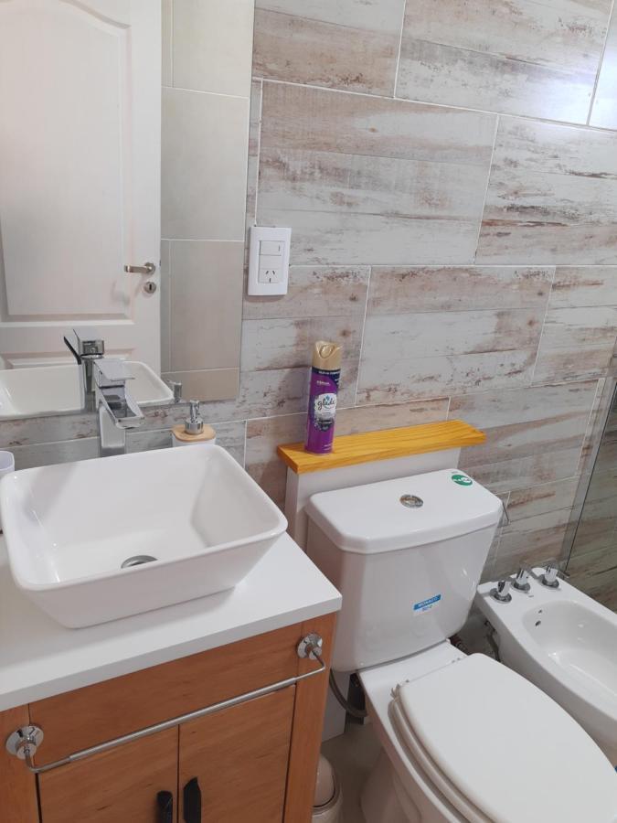 Casa A Estrenar! Muy Cerca De La Terminal De Bus Lejlighed El Calafate Eksteriør billede